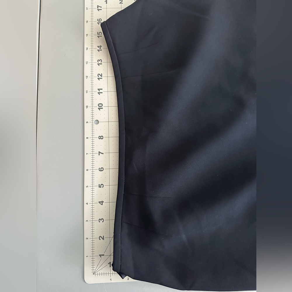 Le Suite Navy Skirt Size 10 - Picture 6 of 6